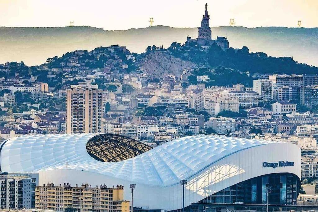 Velodrome 6 Couchages Avec Clim Lägenhet Marseille Exteriör bild
